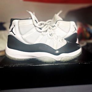 Jordan concords size 8.5 7/10 condition